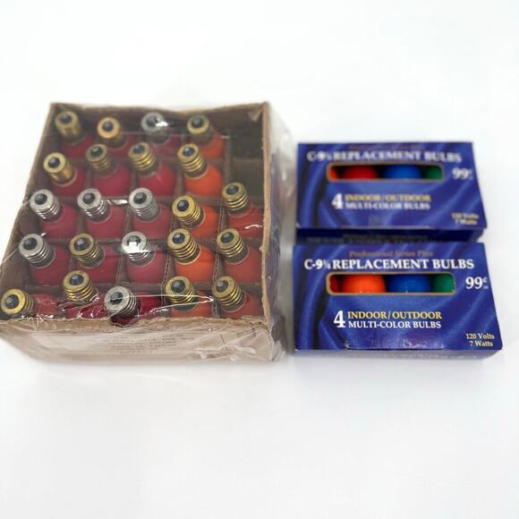 LOT of 3 (31 Bulbs) C9 1/4 VINTAGE bulk CHRISTMAS LIGHT BULBS Taiwan/China 120v - Picture 1 of 5